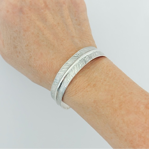 Sterling Silver Feather Bangle Bracelet, Silver Bracelets, Bangles, Angels Wing - Picture 3 of 14
